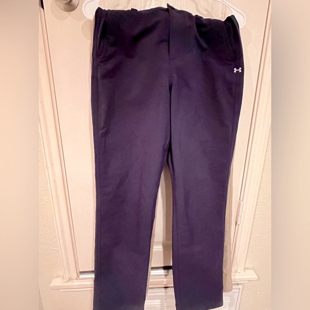 Boys Under Armour Slacks. Size L. Very lightly worn.